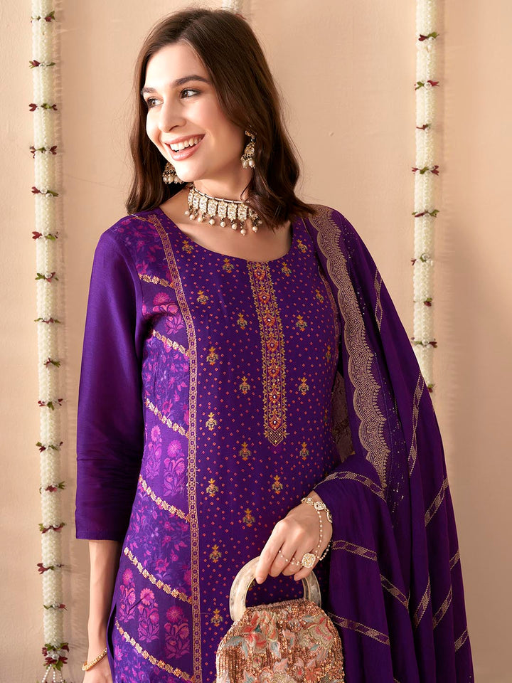 Embroidered Silk Kurta With Pant &amp; Dupatta