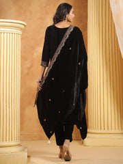 Neck Zari Embroidered Velvet Kurta With Pants & Dupatta