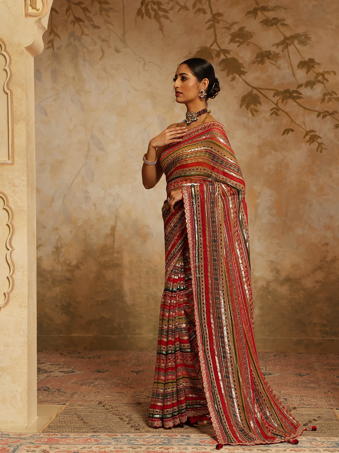 Digital Printed &amp; Zari Stripes Georgette Saree