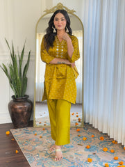 Cotton Blend Kurta With Pants