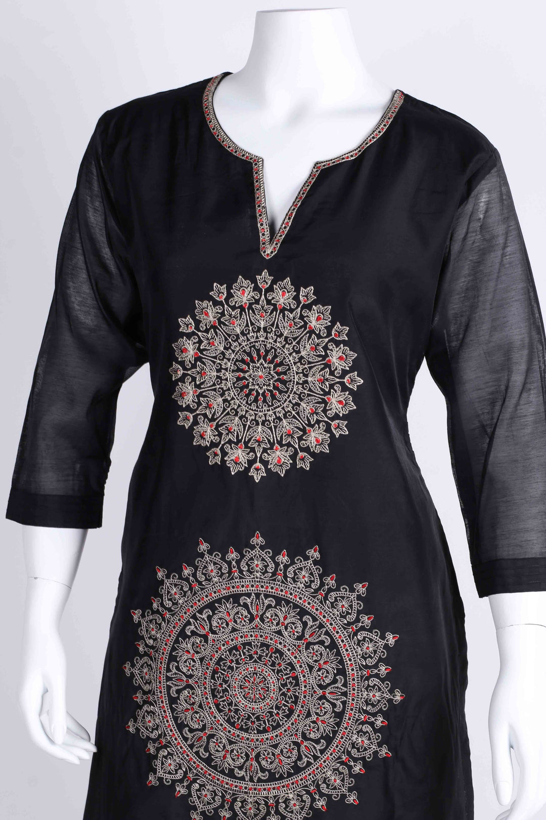 Embroidered Chanderi Kurta With Pants &amp; Dupatta