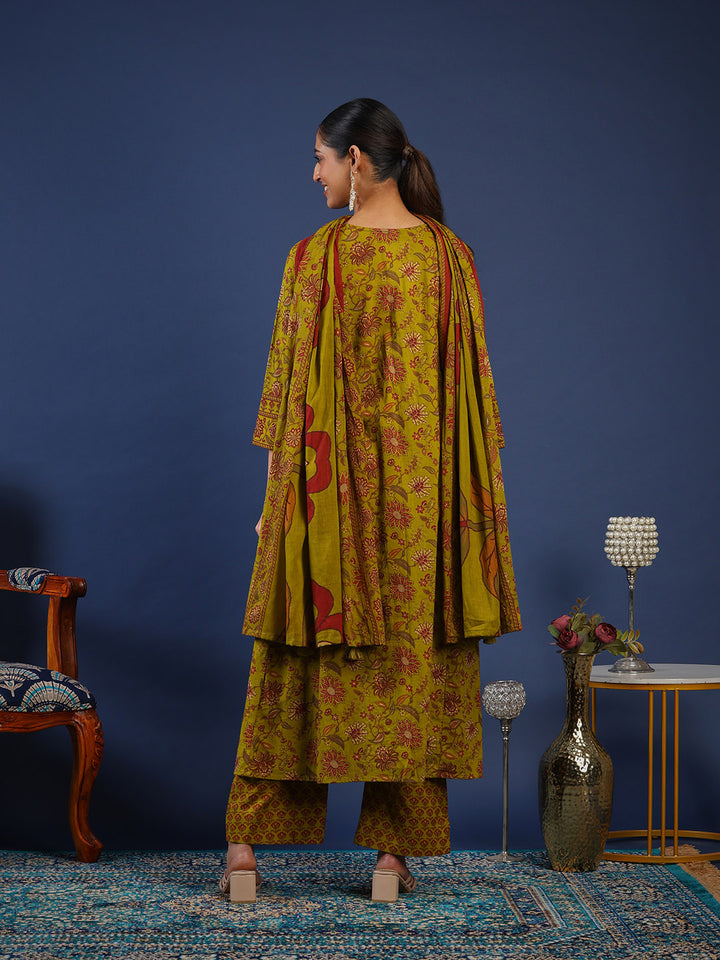 Mehndi Cotton Blend Printed Straight Suit Set