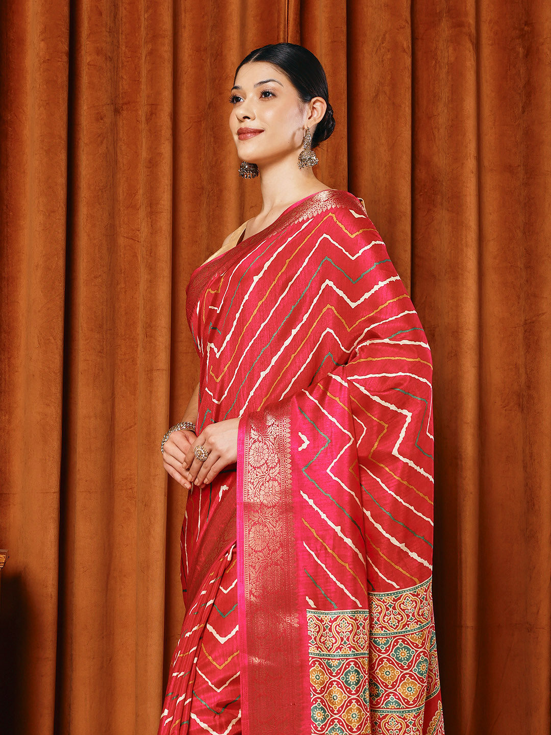 Digital Printed Art slik Saree