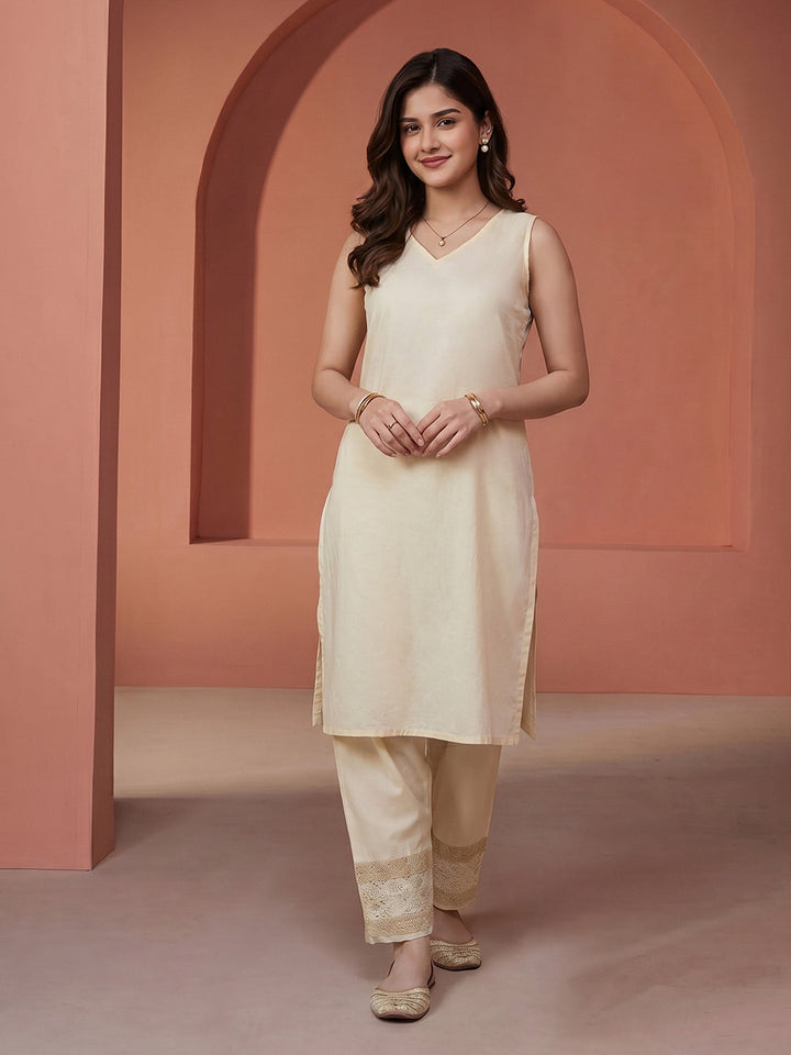 Embroidered Chanderi Suit Set With Dupatta