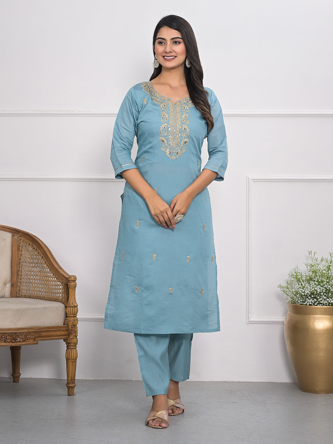 Neck Embroidery Muslin Kurta With Pants &amp; Dupatta