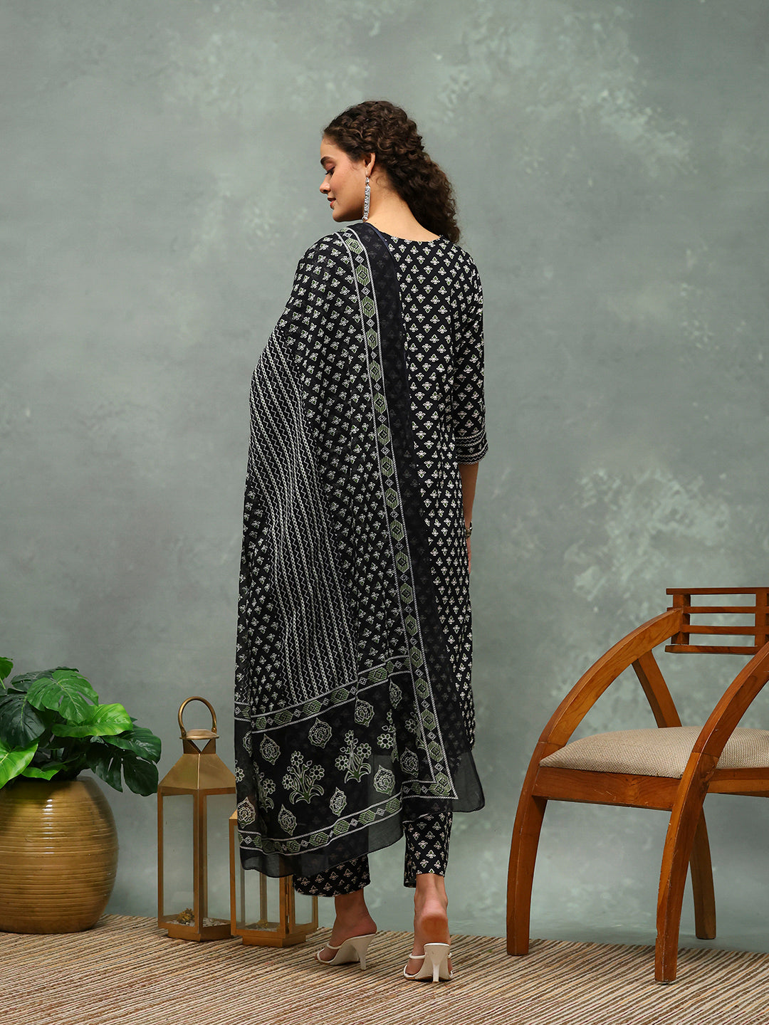 Printed Cotton Blend Kurta With Pants & Dupatta