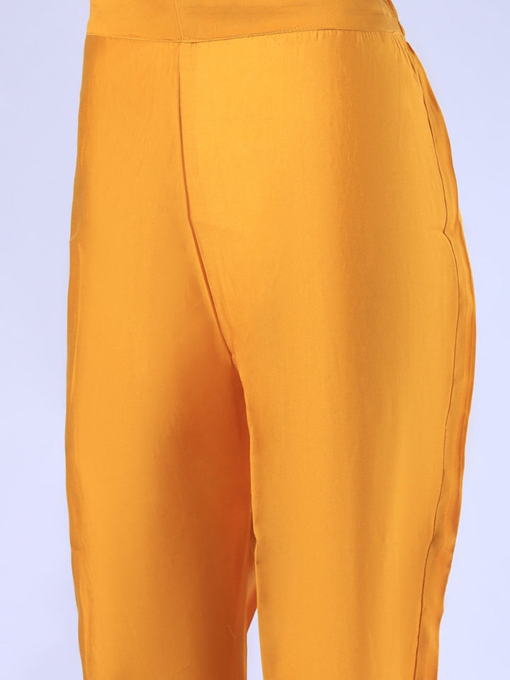 Printed Cotton Blend Kurta With Pant