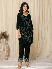 Zari Neck Embroidered Velvet Kurta With Pants