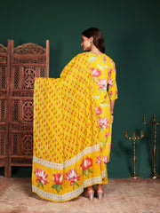 Floral Printed Cotton Blend Kurta With Pant & Dupatta