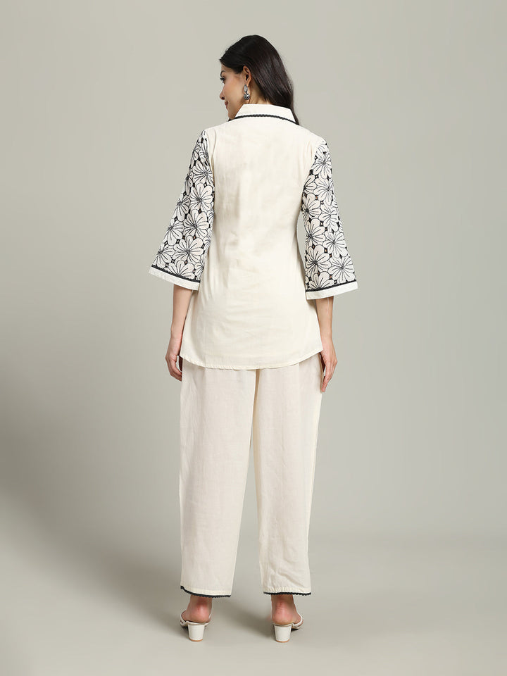 Thread Embroidery Cotton Blend Kurta With Pants