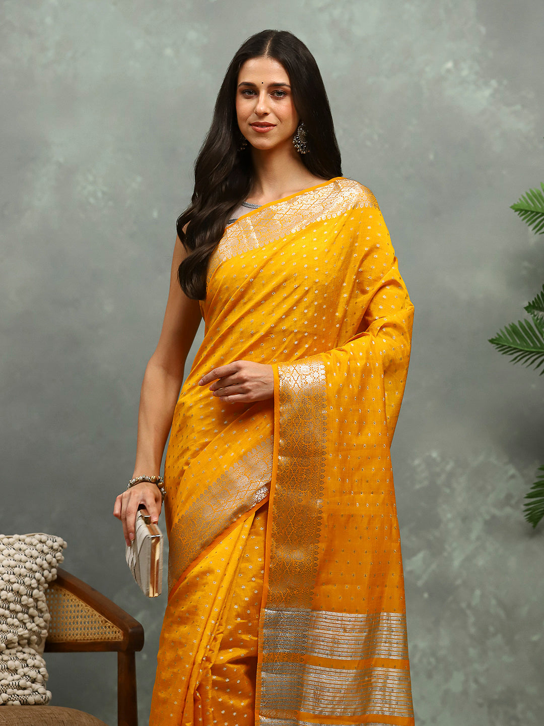 Zaari Border Art Silk Saree