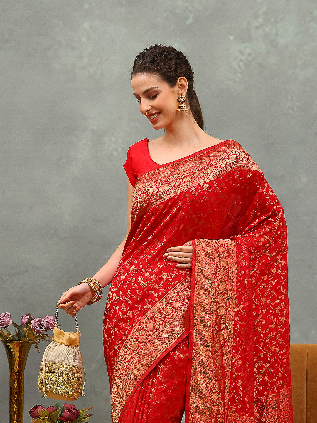 Zaari Jaal Crepe Saree