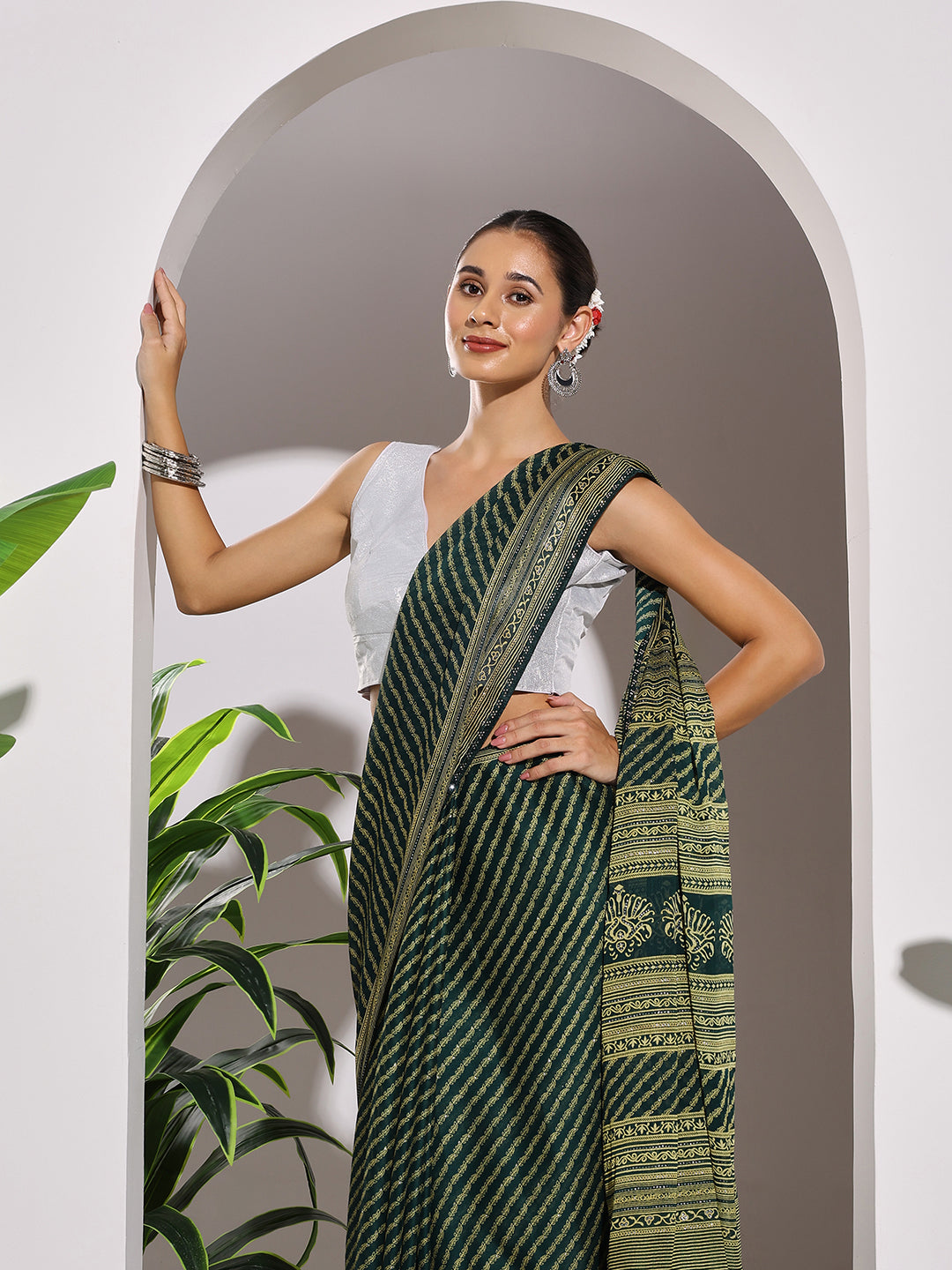 Floral Printed Georgette Saree