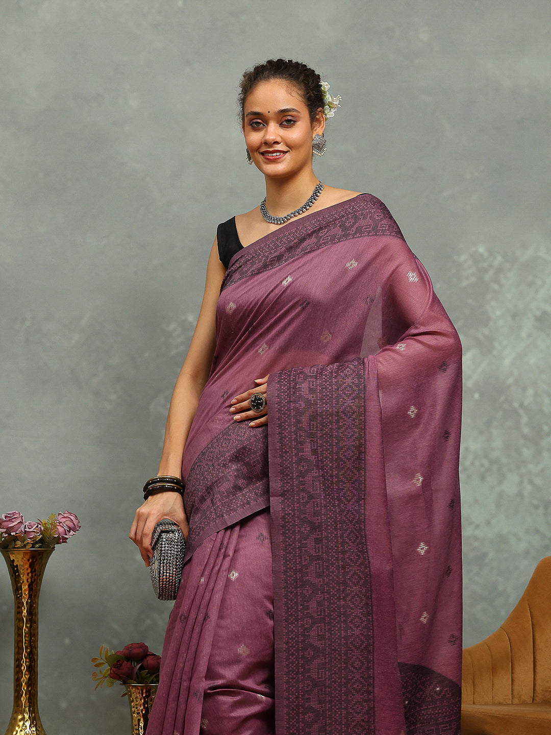 Resham Booti Woven Cotton Blend Saree