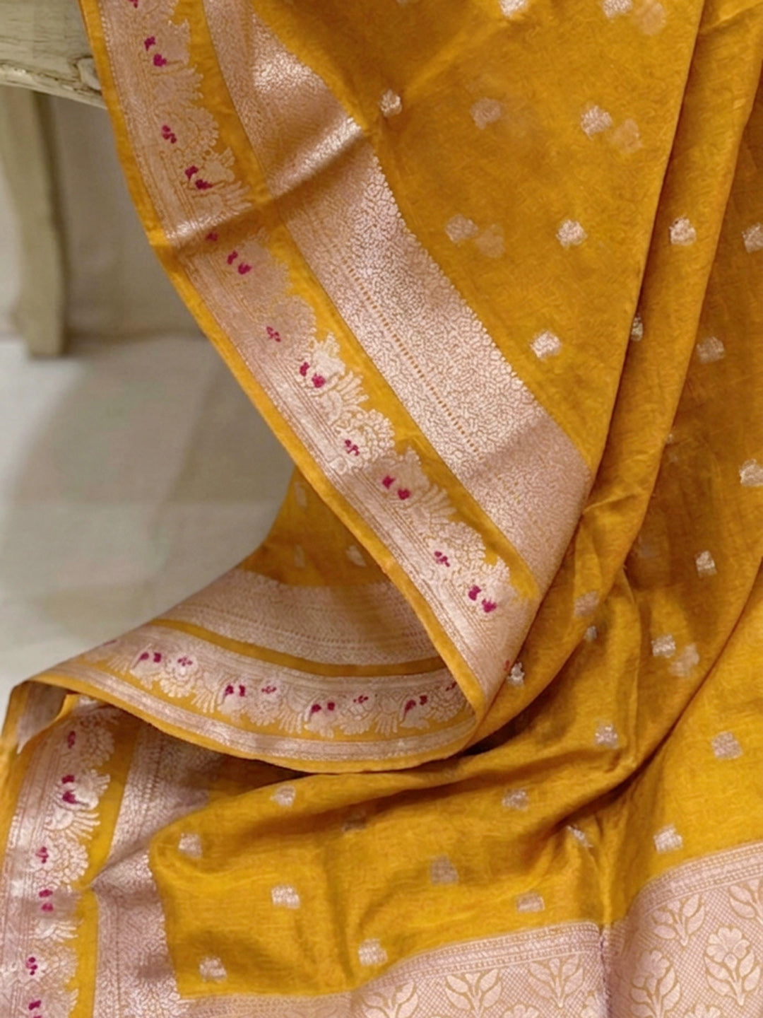 Zari Woven Art Silk Saree