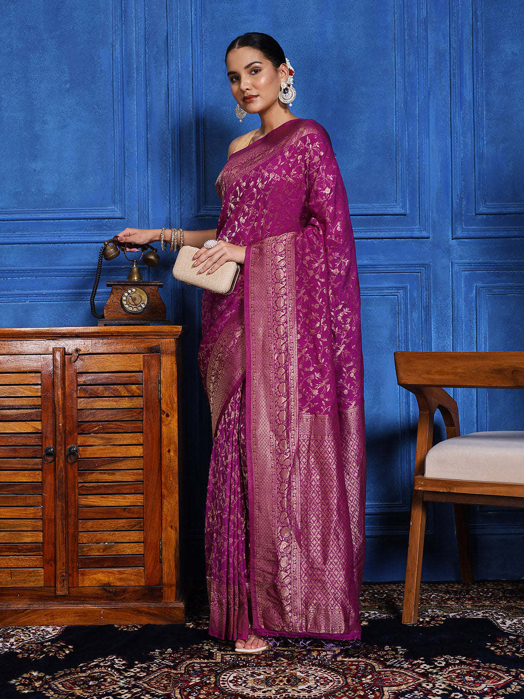Zaari Jaal Crepe Saree