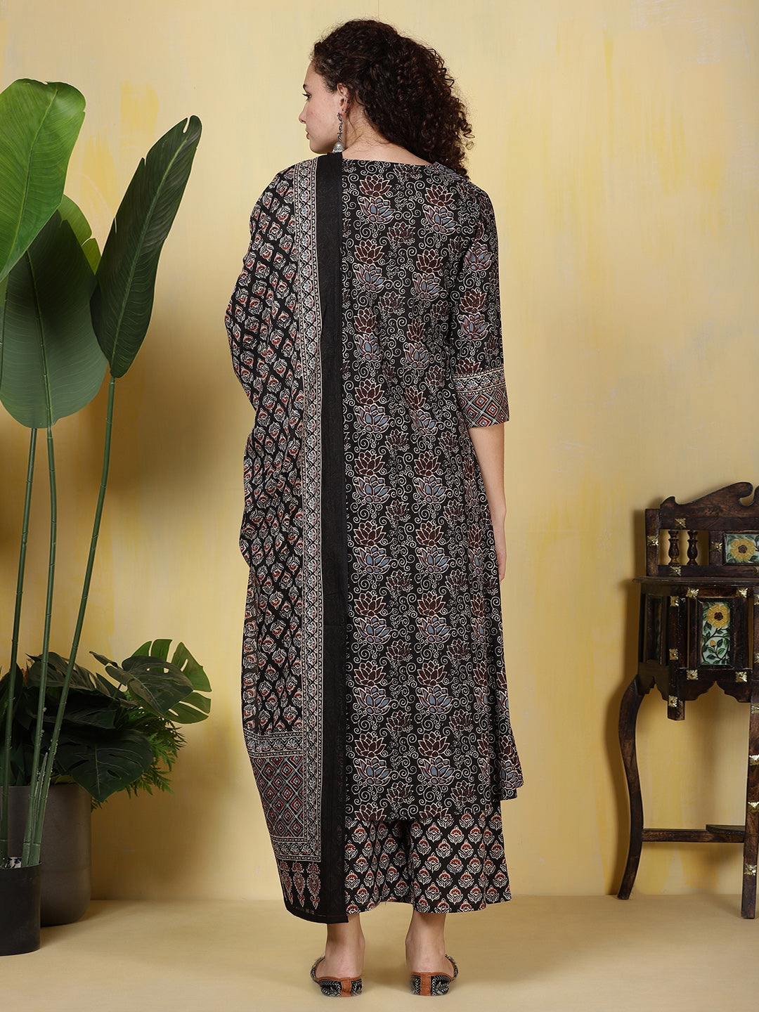 Printed Cotton Blend Kurta With Pants & Dupatta