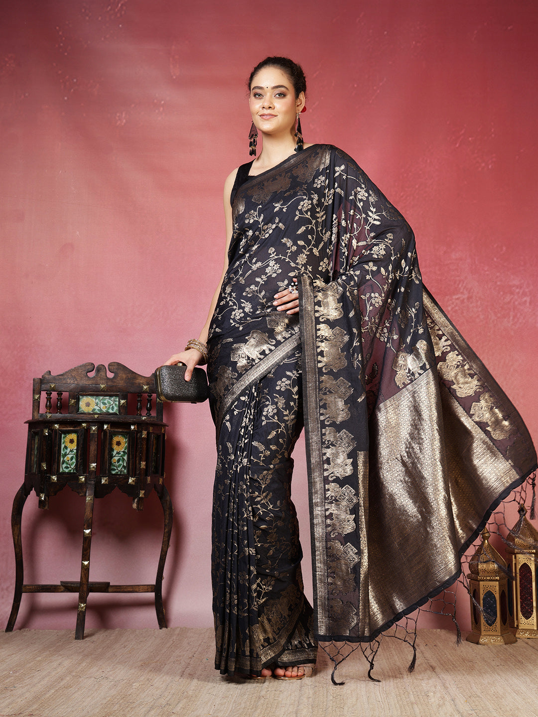 Embroidered Crepe Saree