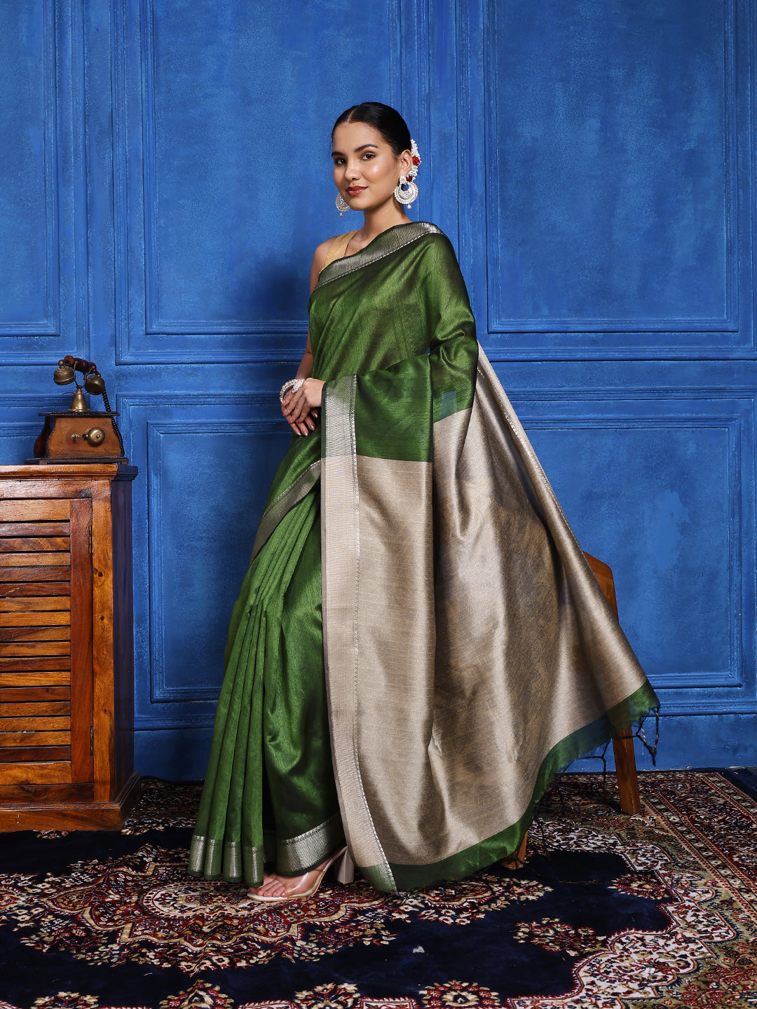 Zaari Jaal Tussar Saree