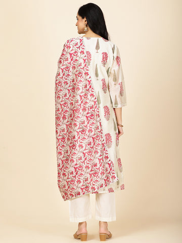 Floral Printed Chanderi Kurta With Pants & Dupatta