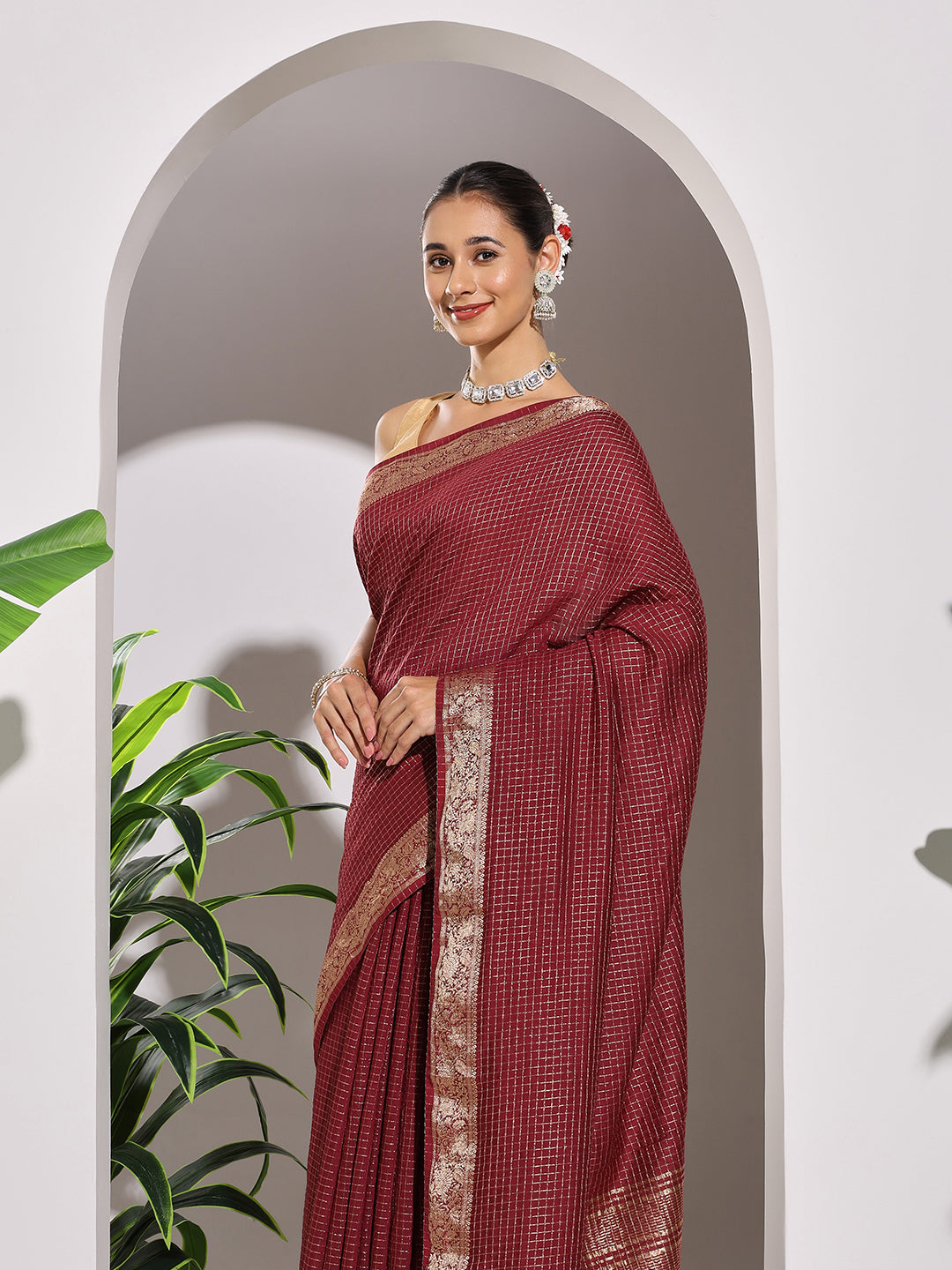 Zaari Jaal Tussar Saree