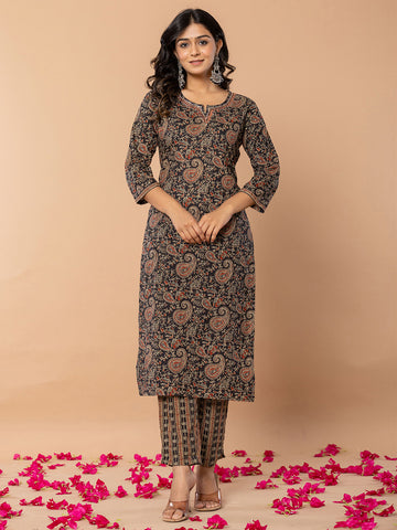 Paisley Printed Cotton Blend Kurta With Pants & Dupatta