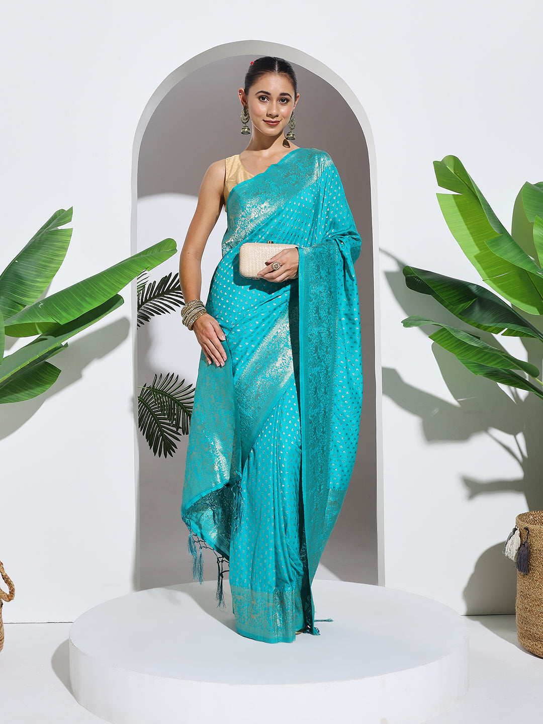 Zaari Jaal Crepe Saree
