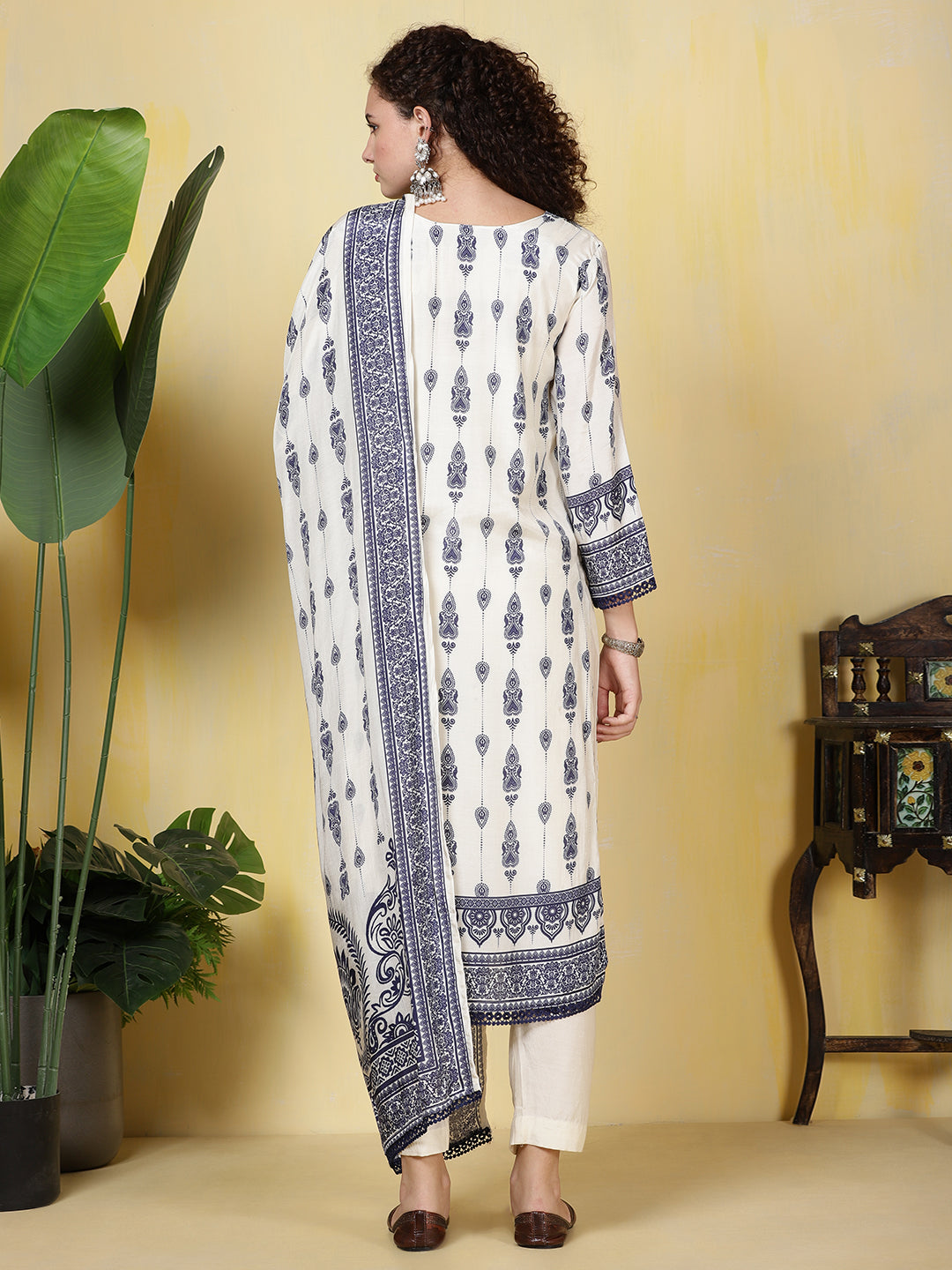 Printed Muslin Kurta With Pants &amp; Dupatta
