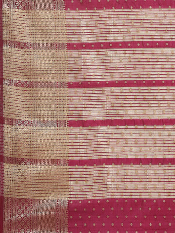 Zari Border Booti Woven Handloom Saree