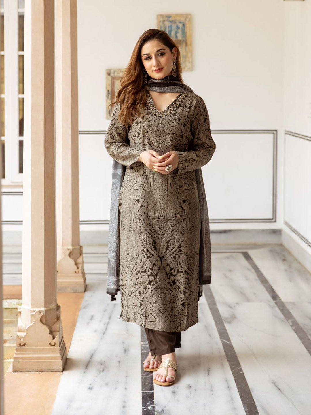 Embroidered Muslin Kurta With Pant &amp; Dupatta