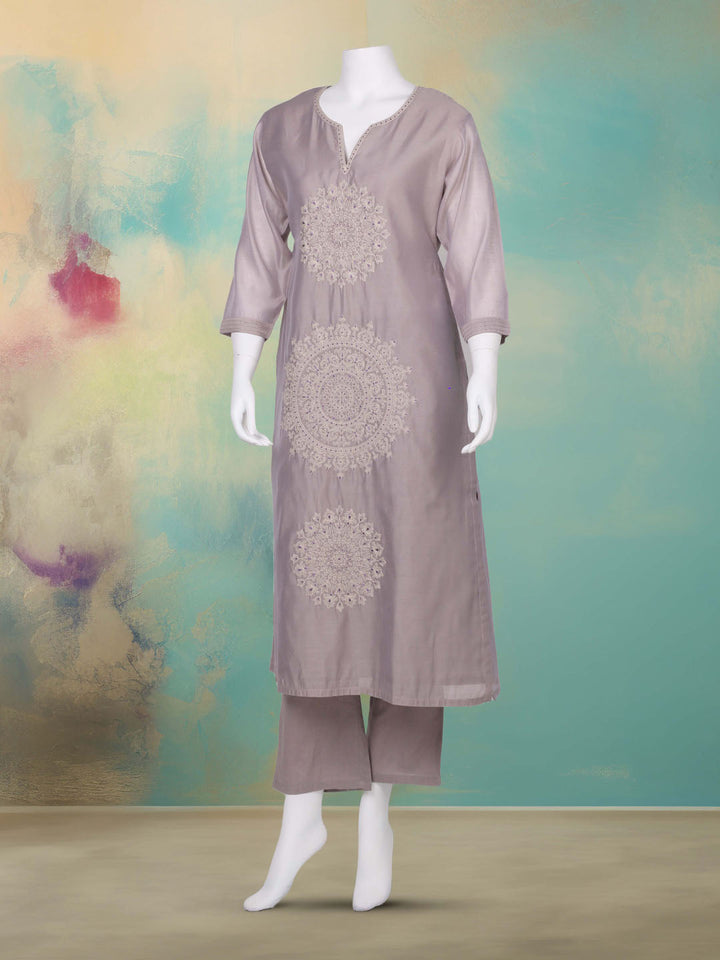 Embroidered Chanderi Kurta With Pants &amp; Dupatta