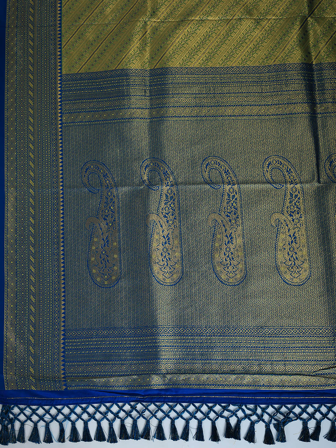 Woven Design Art Silk Saree