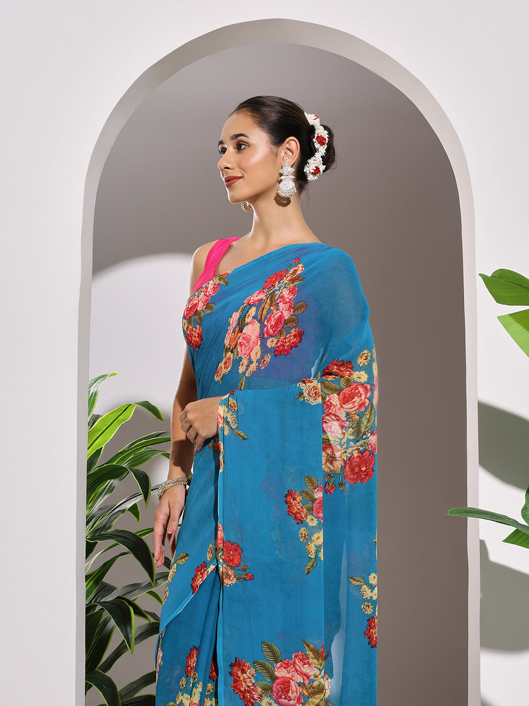 Floral Printed Georgette Saree