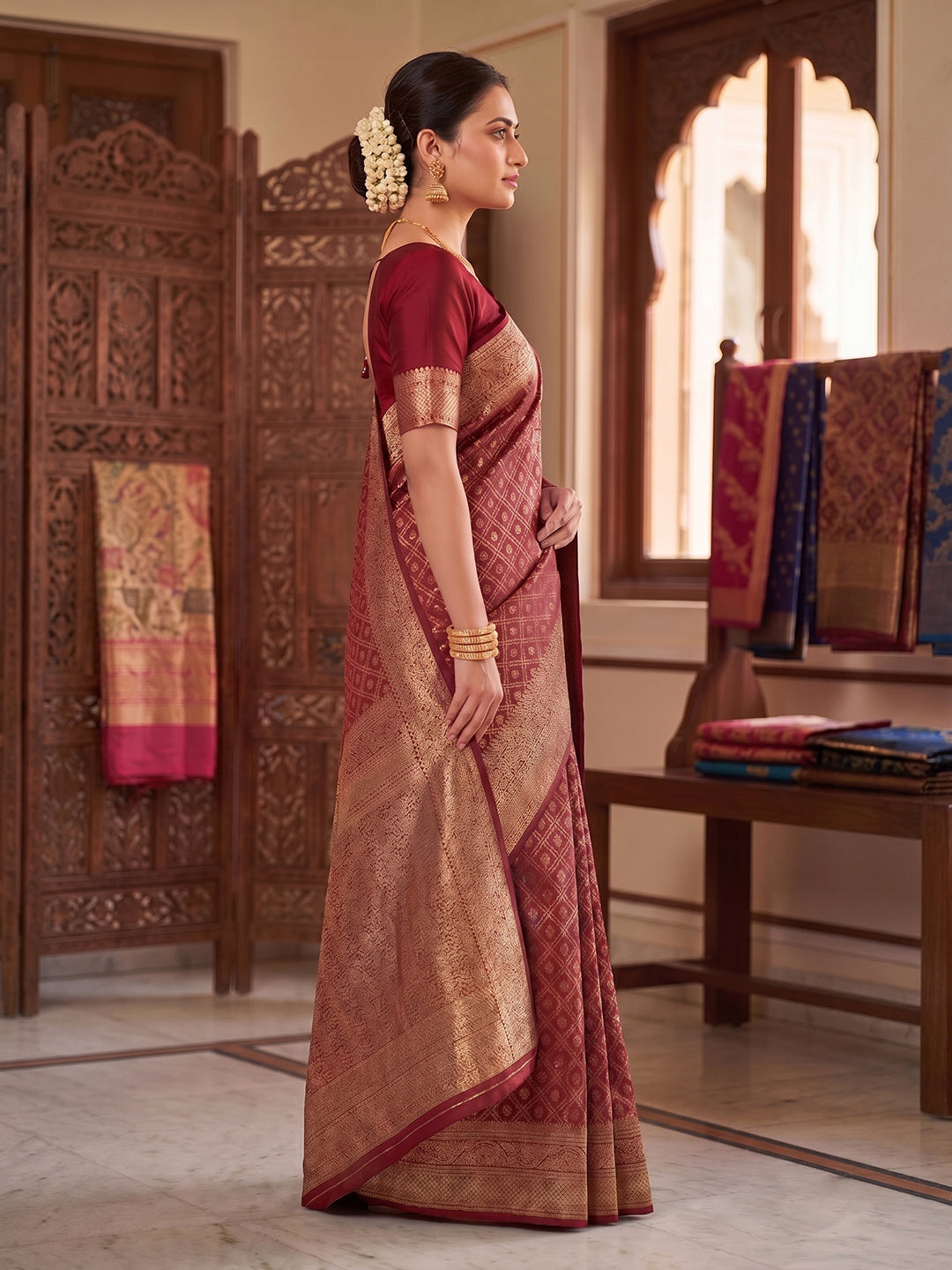 Red Woven Design Art Silk Kanjivaram Saree