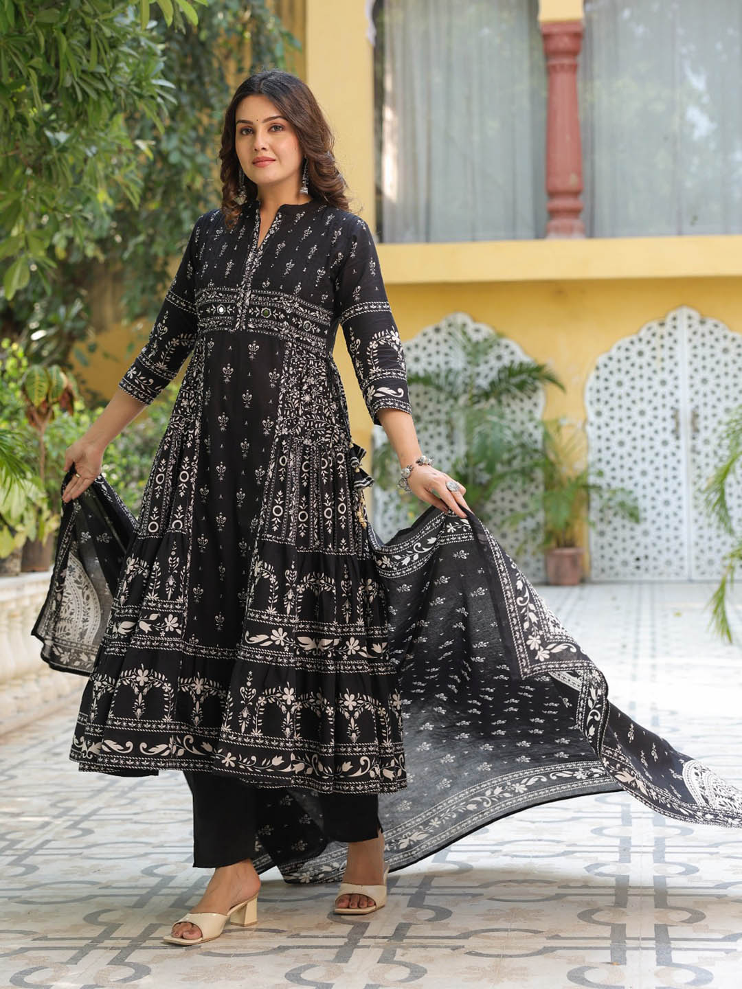 Black Cotton Blend Floral Printed Straight Suit Set