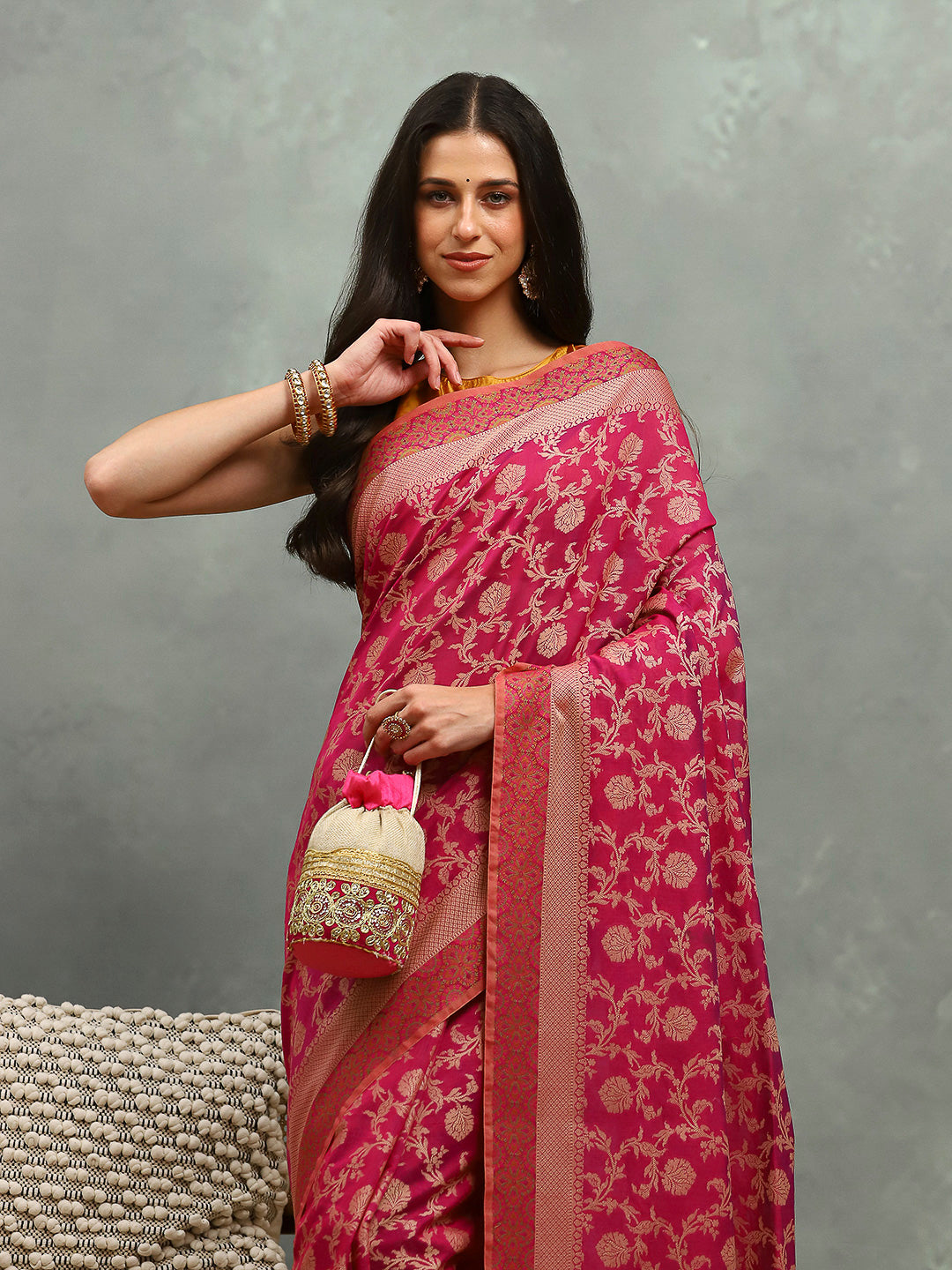 Resham Embroidered Cotton Blend Woven Saree