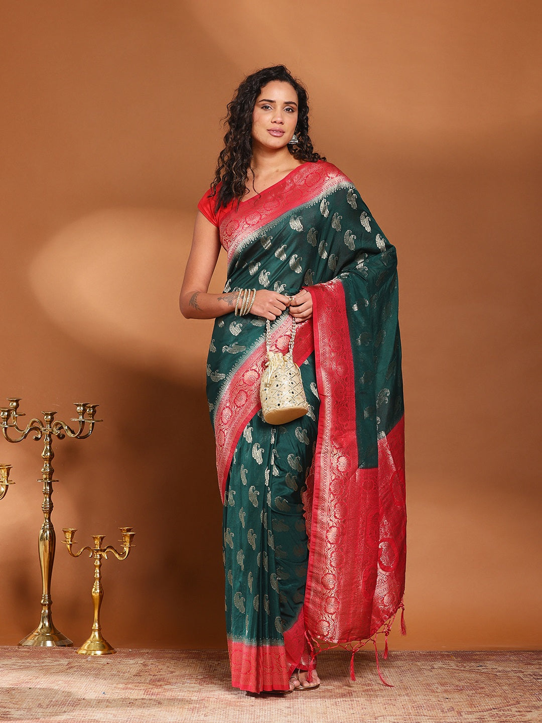 Plain Crepe Saree