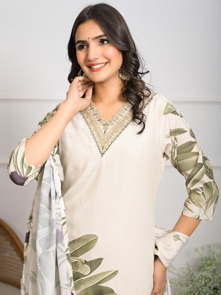 Neck Embroidered Crepe Kurta With Pants &amp; Dupatta