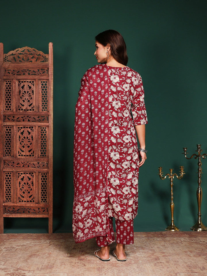 Printed Cotton Blend Kurta With Pant &amp; Dupatta