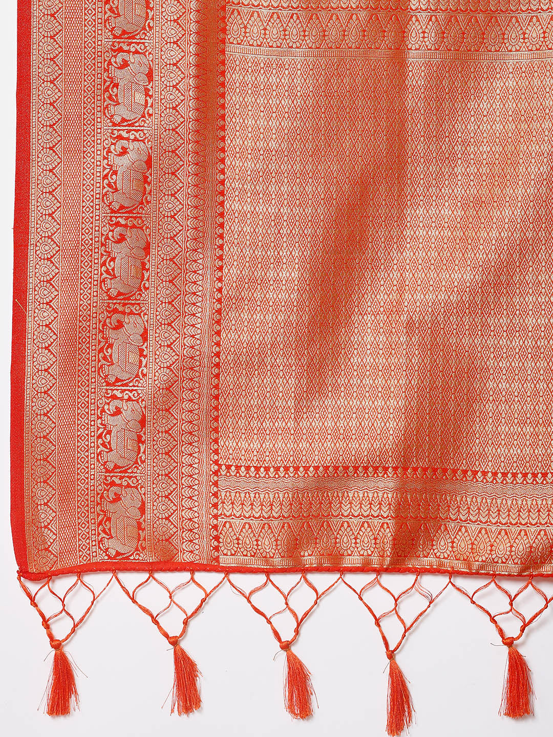 Zari Border Booti Handloom Woven Saree