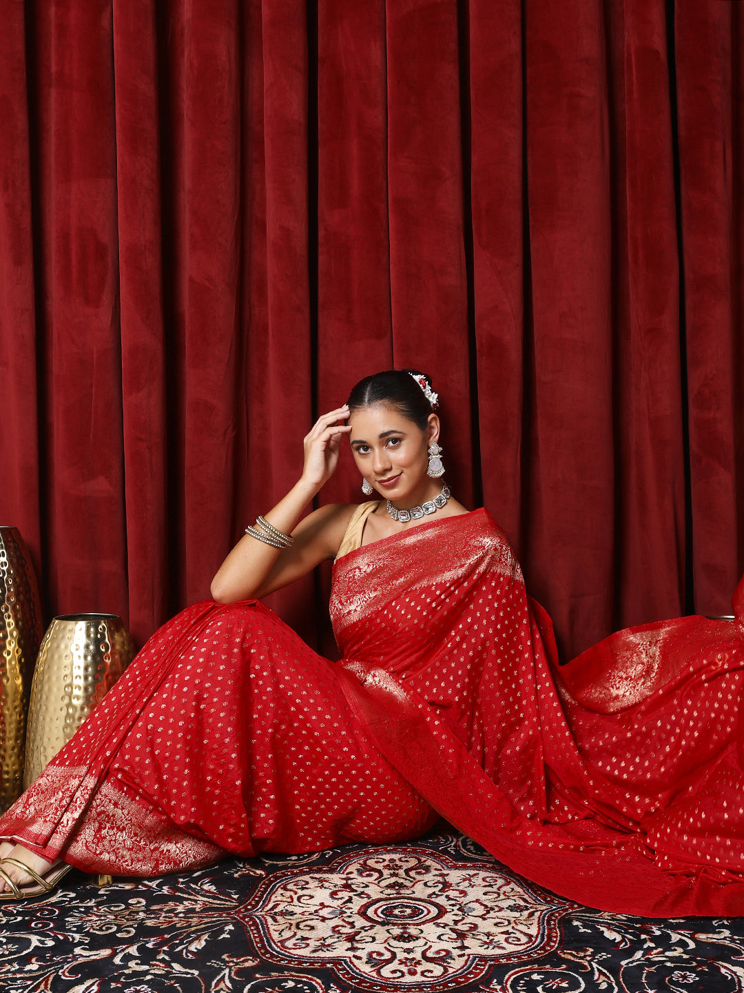 Zaari Jaal Crepe Saree