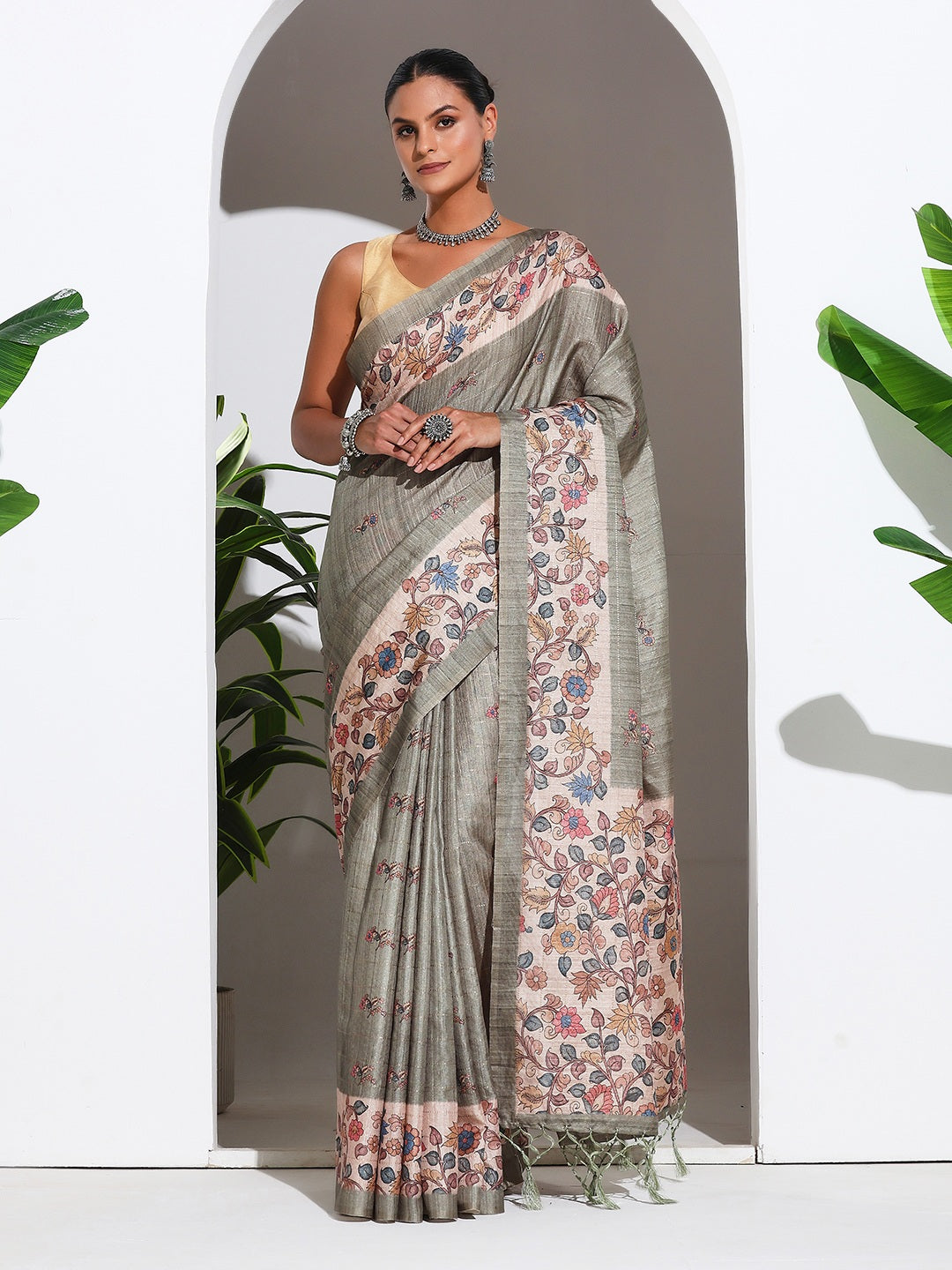 Floral Printed Tussar Silk Saree