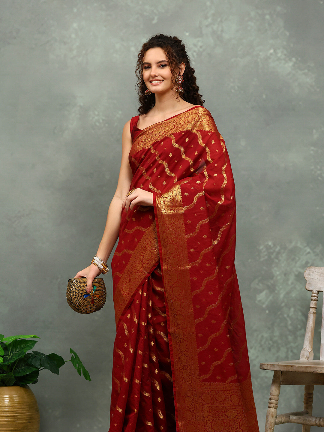 Wovn Border Art Silk Saree