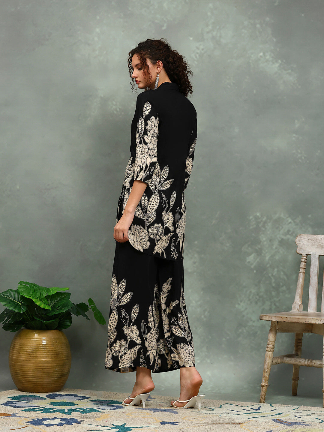 Printed Muslin Kurta With pants