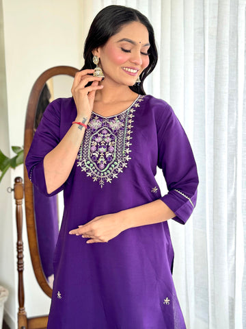 Resham Embroidery Chanderi Kurta With Pants & Dupatta