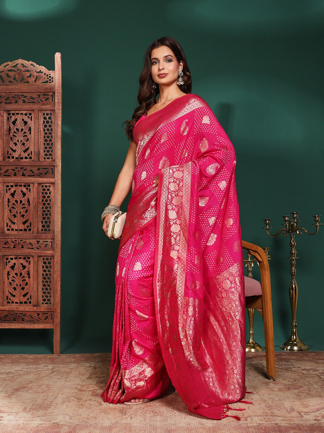 Plain Crepe Saree