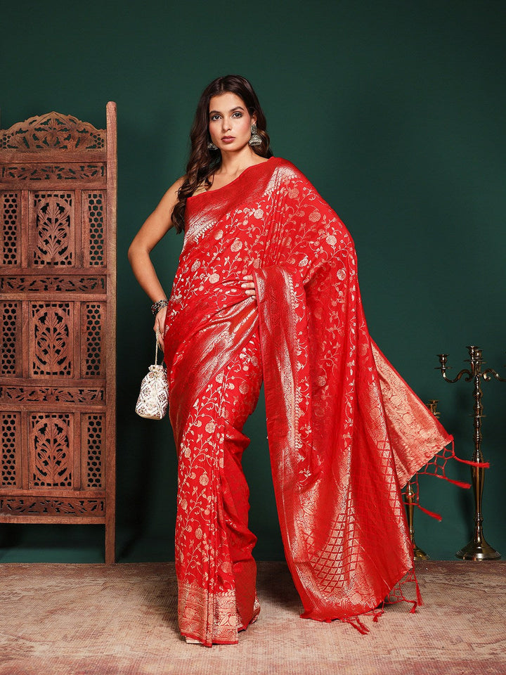 Plain Crepe Saree