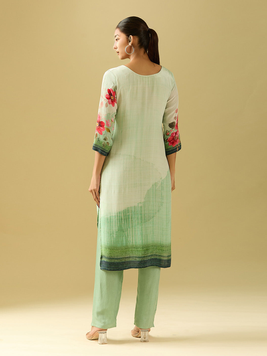 Neck Embroidery Crepe Kurta With Pants &amp; Dupatta