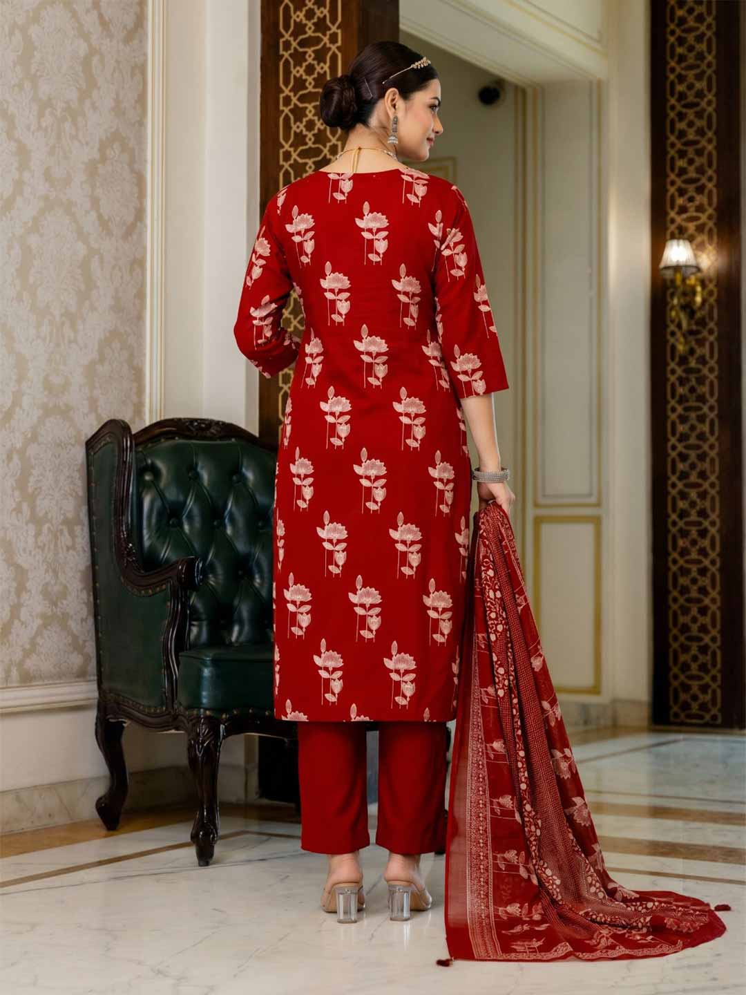 Red Printed Cotton Blend Round Neck Suit Set