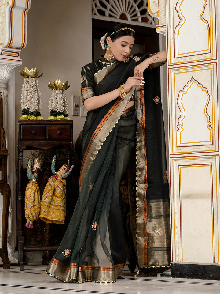 Zari Ethnic Motifs Woven Linen Saree